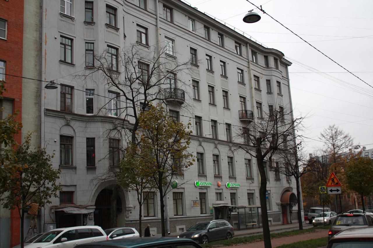 Ficus Hostel Saint Petersburg Exterior photo